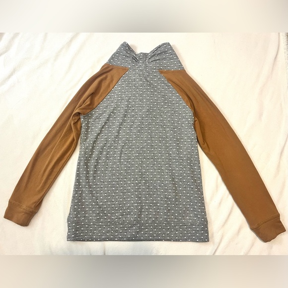 Maurices Gray and White Polka Dot Top w Brown Sleeves Cowl Neck Sweatshirt XS - Picture 16 of 16